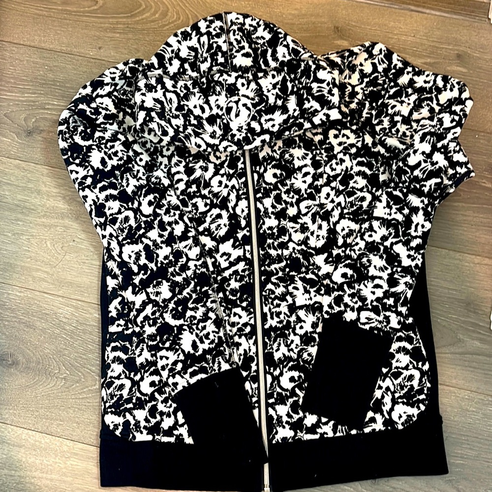 LuluLemon Jacket